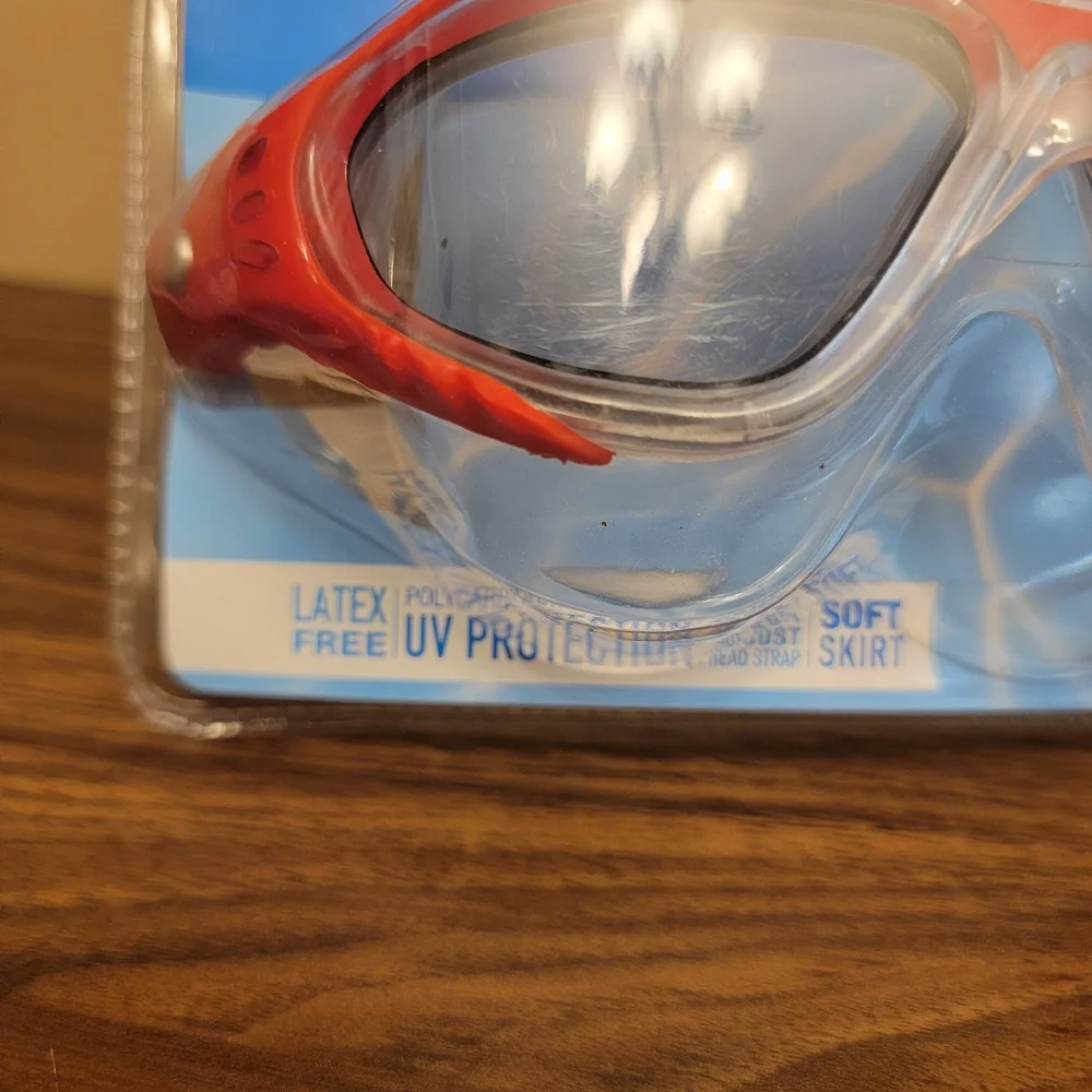 Watersport Swim Goggles Vibrant‎ Red New Adult Sun & Fun